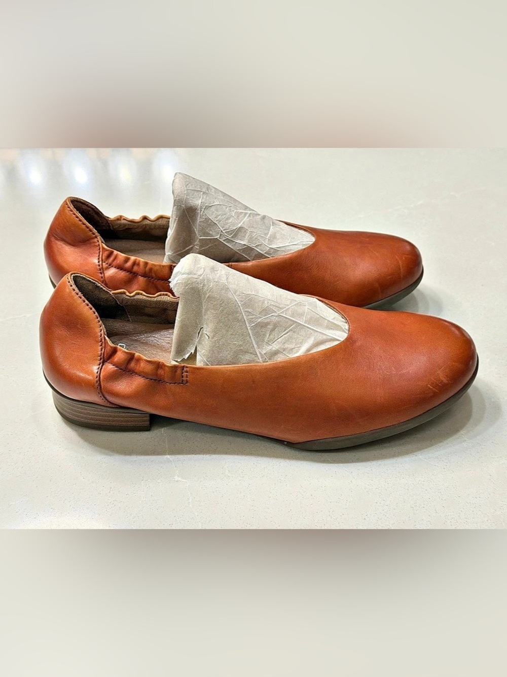 Dansko Kira Leather Slip On Flats Aniline Calf Luggage Brown 39